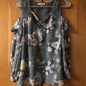 Floral long sleeve flowy top